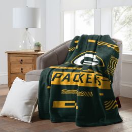 PACKERS OFFICIAL NFL "Digitize" Raschel Throw Blanket;  60" x 80"